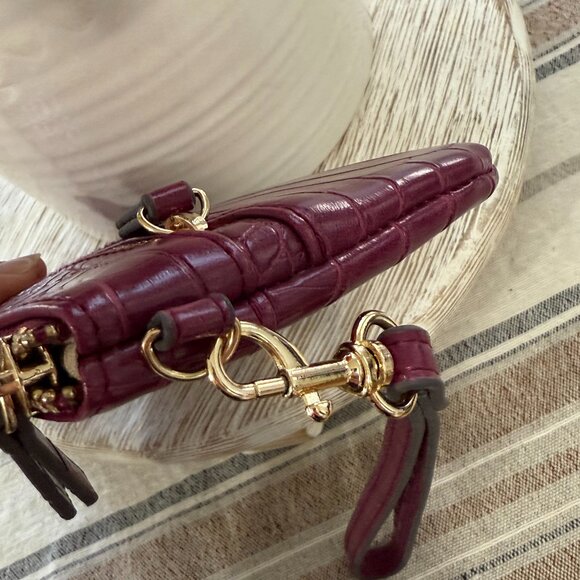 Nanette Lepore Moli Croc Embossed Tech Wristlet Wallet Vegan Burgundy Orchid New - Picture 8 of 12
